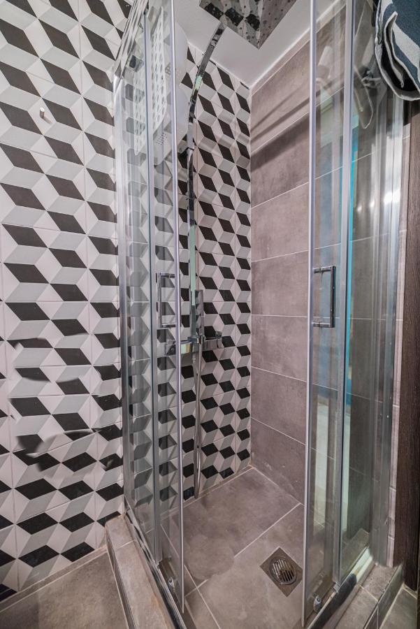 Welcome Home 365 Studio Apartment Nº1 Thessaloniki City Centre Bagian luar foto